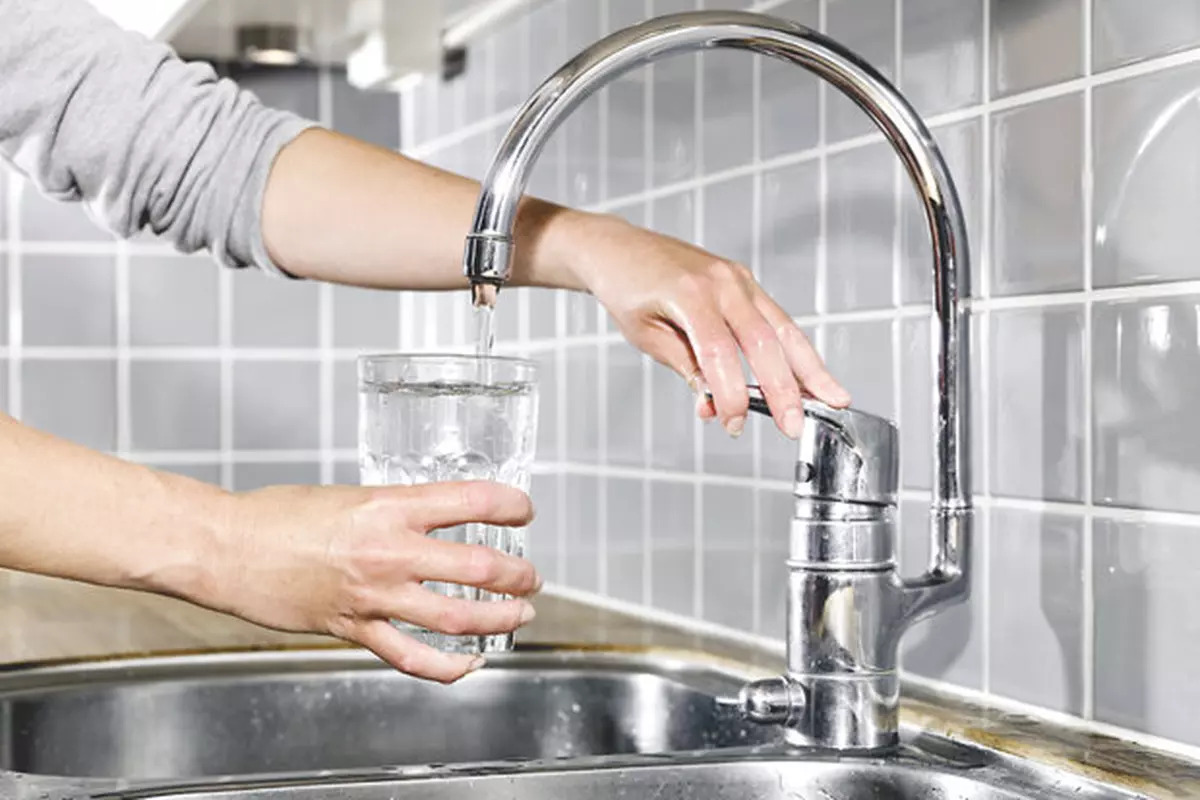 Orașul din România unde apa de la robinet a fost contaminată cu doi compuși chimici  - FOTO: Profimedia / imagine cu caracter ilustrativ