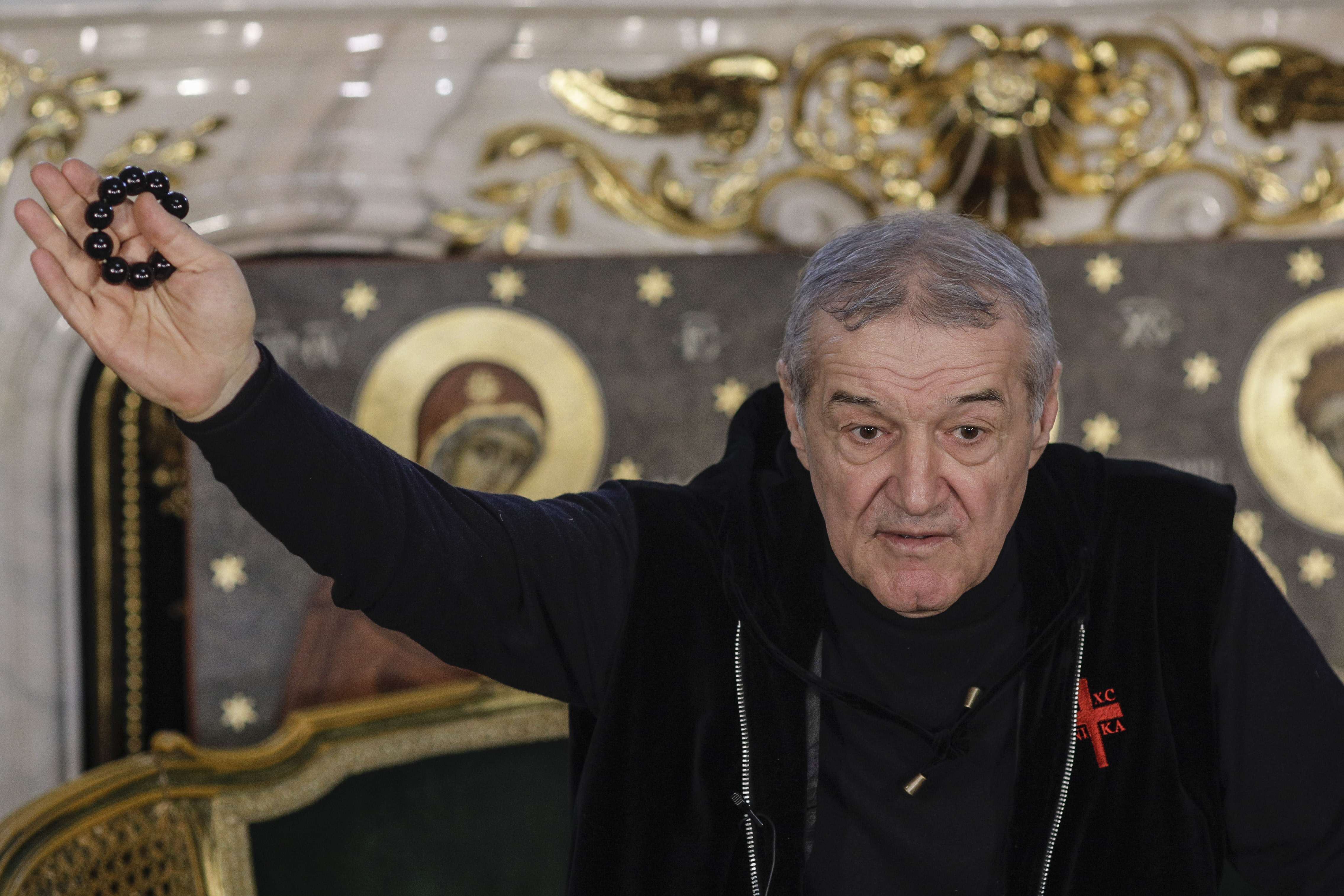 Gigi Becali înființează Partidul Nuua Gardă-Creștin Democrată. Un fost mare fotbalist i se alătură - Foto: INQUAM PHOTOS / Octav Ganea