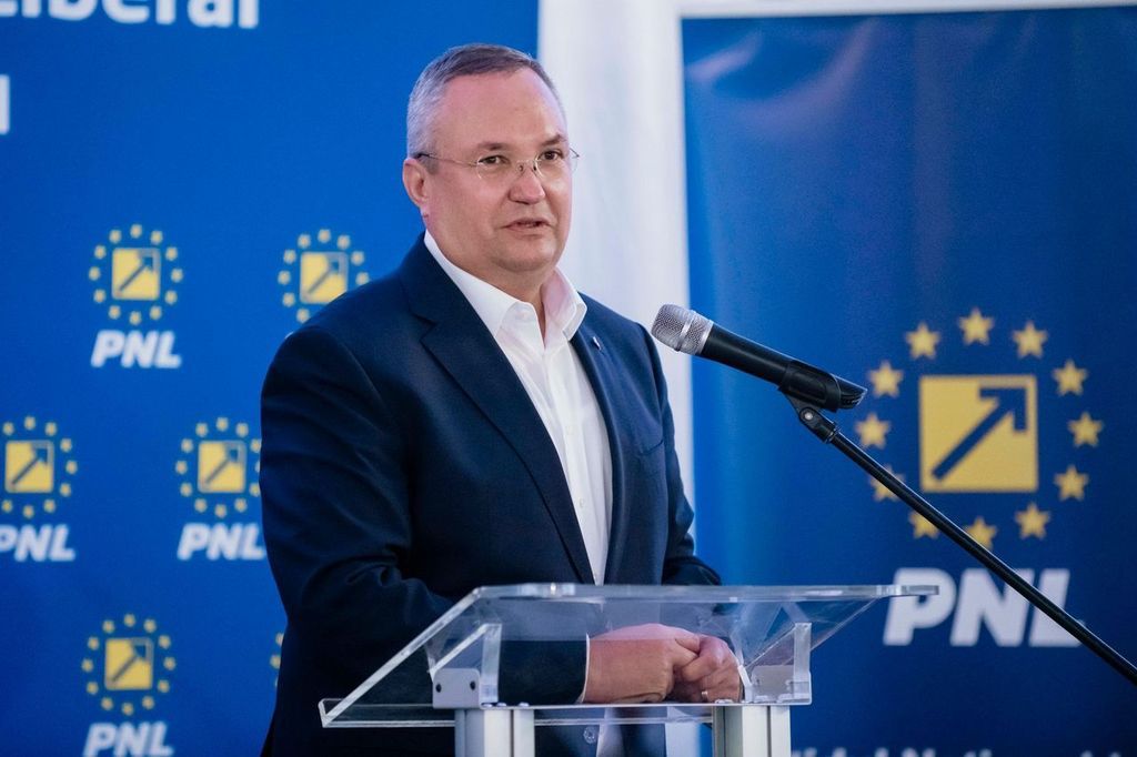 Ciucă, la Buzău: „Echipa PNL Buzău e puternică. Autostrada A7 a fost lansată în guvernarea liberală” - Foto: Facebook/ Nicolae Ciucă