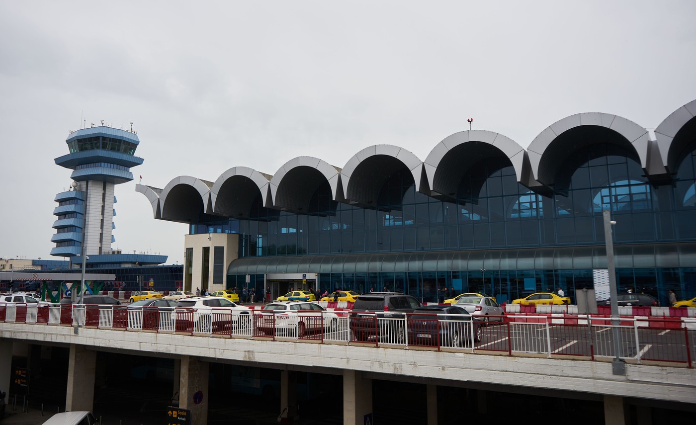 O nouă zonă de parcare la Aeroportul Otopeni. Se va întinde pe 20.000 de metri pătrați - Foto: Profimediaimages.ro