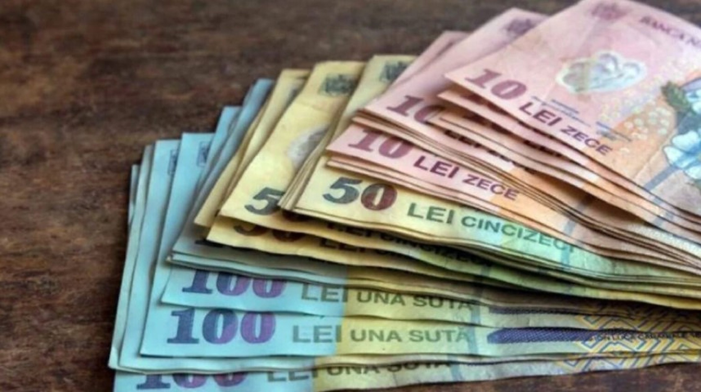 Amenzi de până la 10.000 lei pentru românii care nu fac acest lucru. Astăzi este ultima zi  - Foto: Profimedia / imagine rol ilustrativ