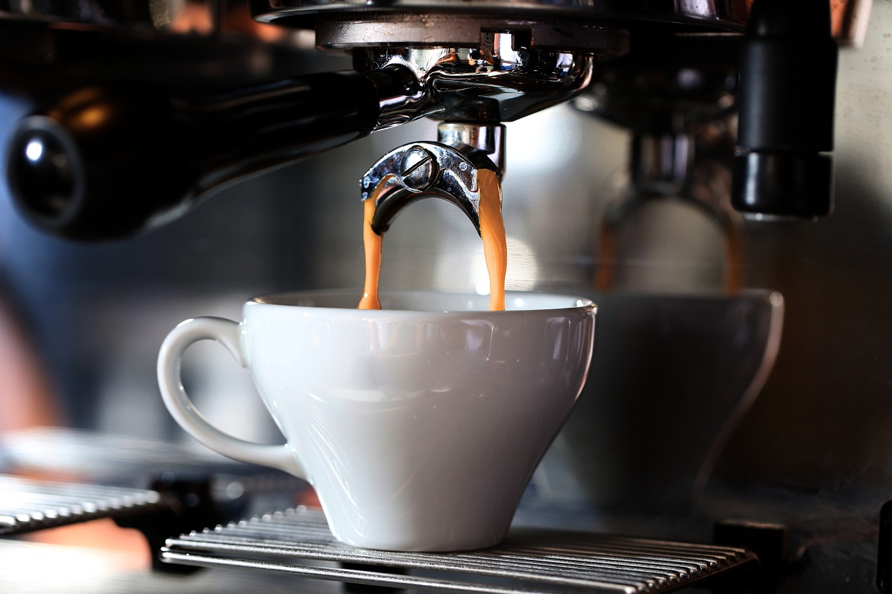 Cine a fost timișoreanul care a inventat mașina automată de făcut cafea - Foto: Pixabay - cu rol ilustrativ