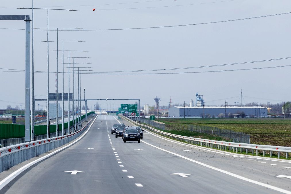Cum l-am păcălit pe Viktor Orban. Ungaria ne asaltează cu autostrăzi, care se înfundă la graniţă - Foto: INQUAM PHOTOS/Bogdan Buda
