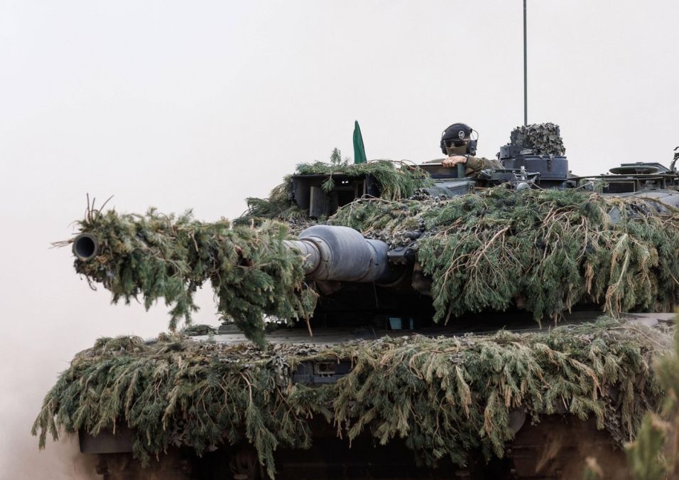 Tancurile Leopard-2, în picaj, după eşecul din Ucraina. Discuțiile italo-franco-germane se prăbușesc - Foto: Profimedia Images