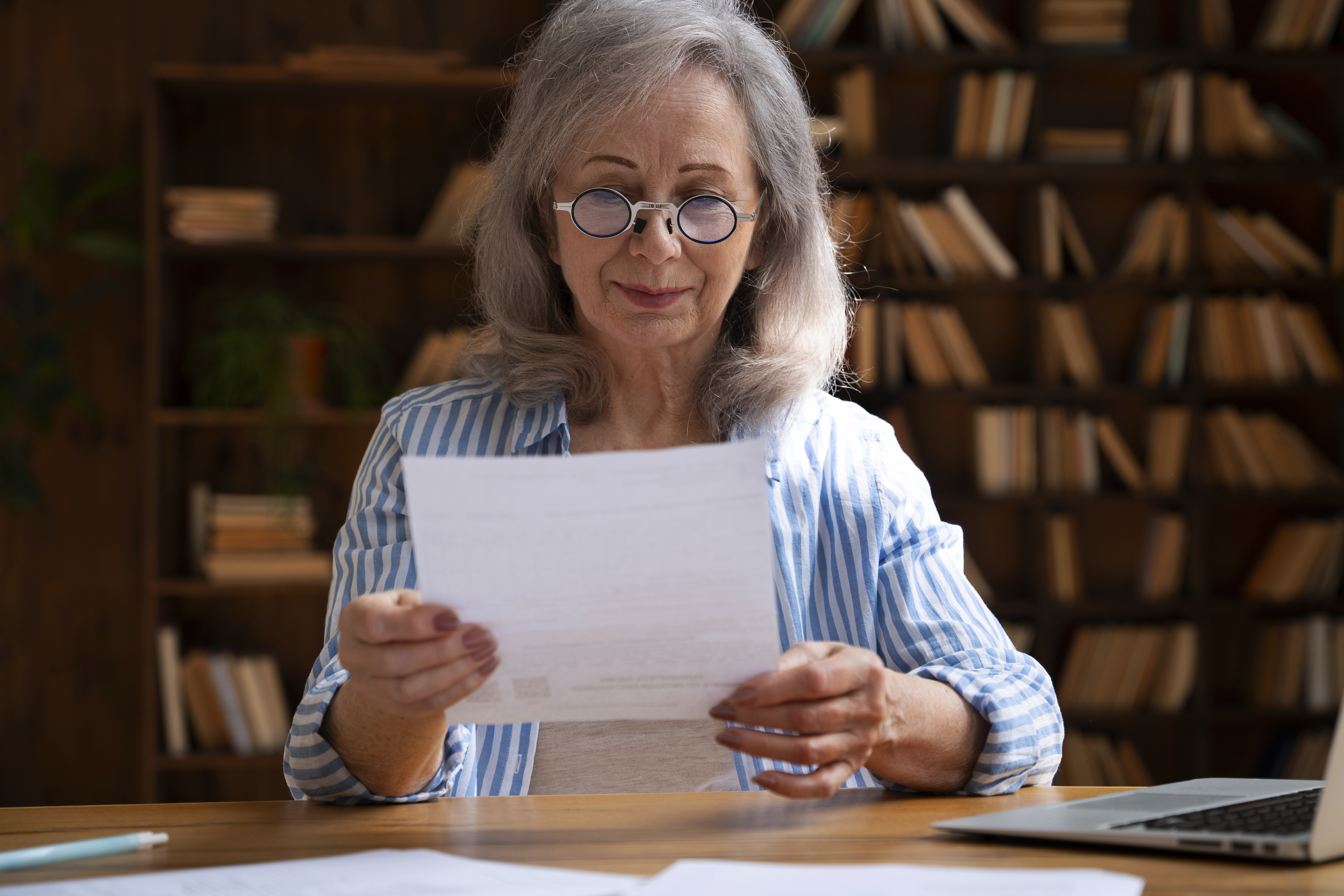 Din ce județe sunt pensionarii care primesc 700 de lei în plus la pensie? Cum se face calculul? foto: Freepik (fotografie cu caracter ilustrativ)