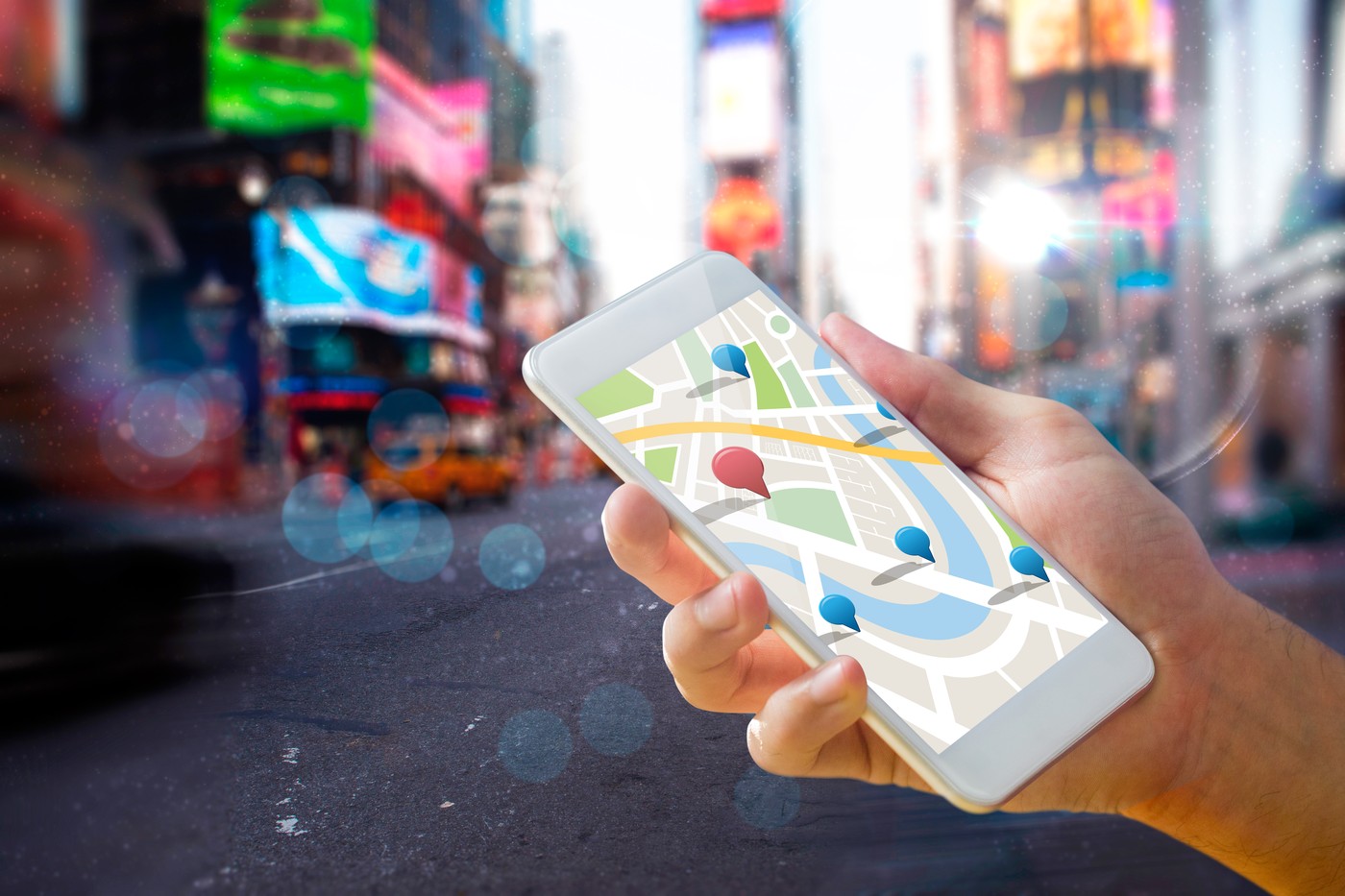 Funcție inovativă pentru șoferi în aplicația concurentă cu Waze. Acum identifică și radarele mobile - Foto: Profimedia images - Caracter ilustrativ