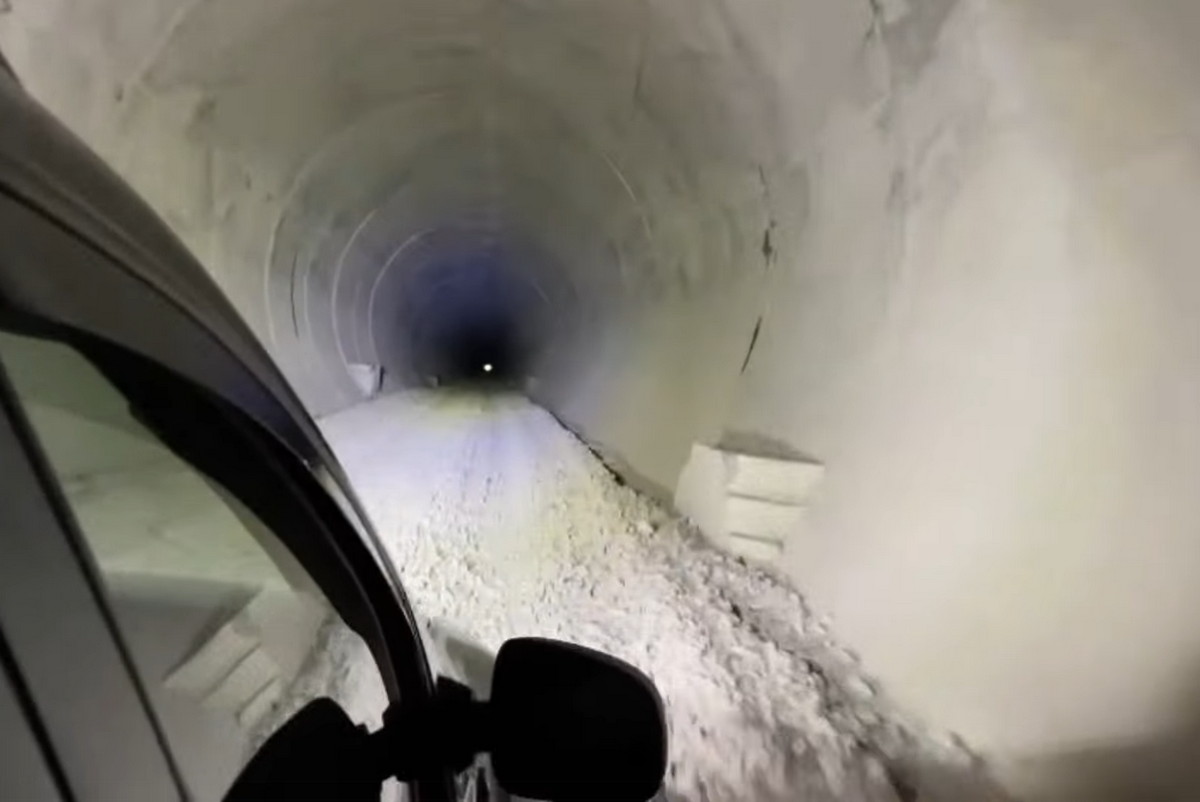 Povestea tunelurilor abandonate care leagă Argeșul de Vâlcea pe sub munți. Nu sunt „dacice” - Foto: captură video