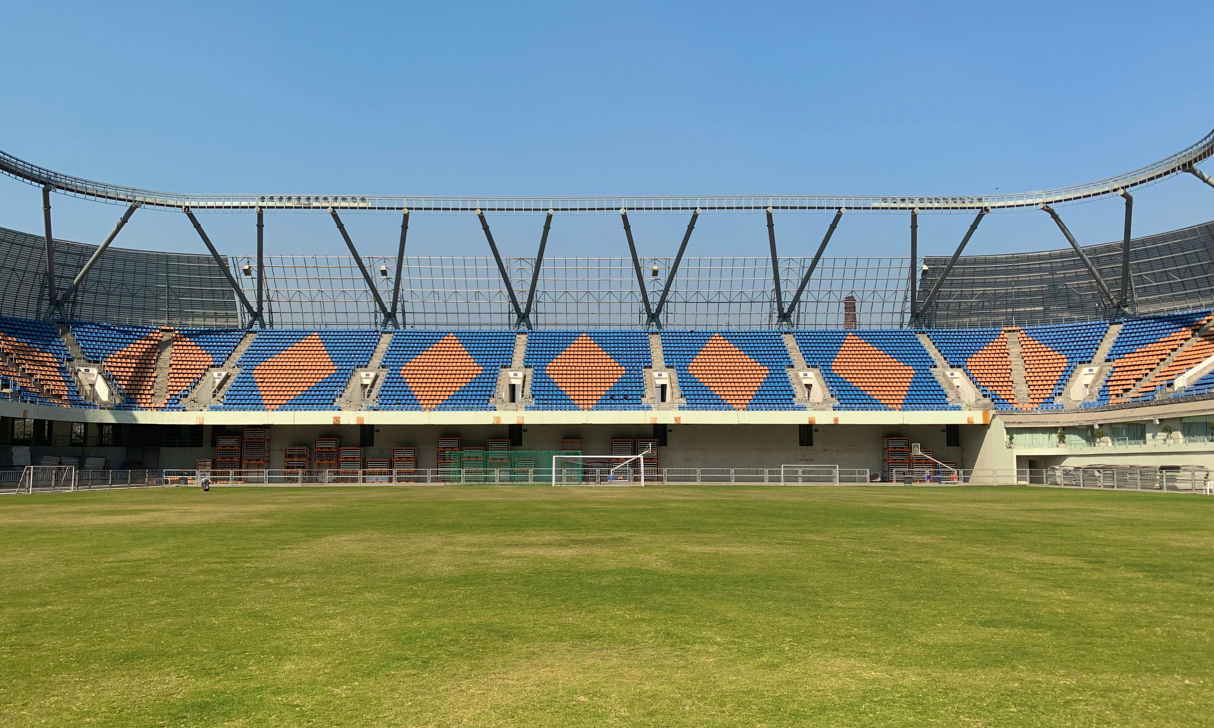 Au fost semnate contractele de finanțare pentru 2 stadioane mari și a unui patinoar. Investiții mari Foto: Pexels (fotografie cu caracter ilustrativ)