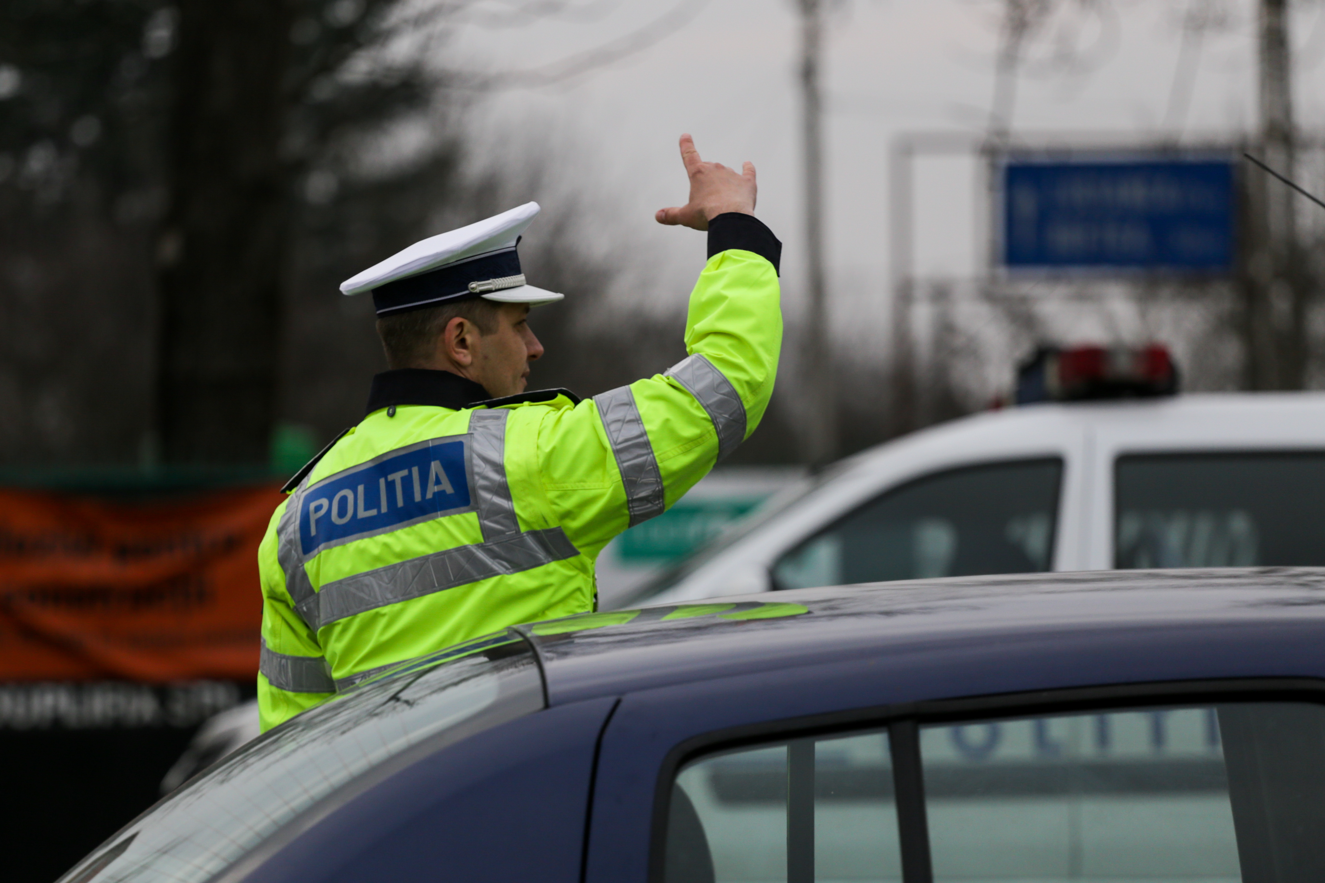 Trafic restricţionat pe DN 1. Doi copii au fost răniţi într-un accident la Otopeni FOTO Inquam Photos / Adel Al-Haddad