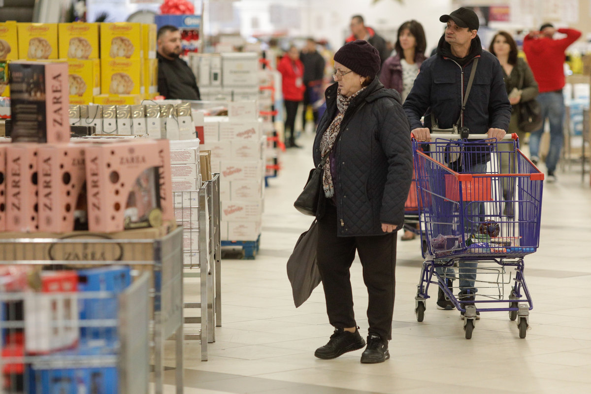 20% din cetățenii UE, în prag de sărăcie sau excluziune socială. Românii, sunt cei mai expuși - Foto: INQUAM PHOTOS / George Călin - Imagine cu rol ilustrativ