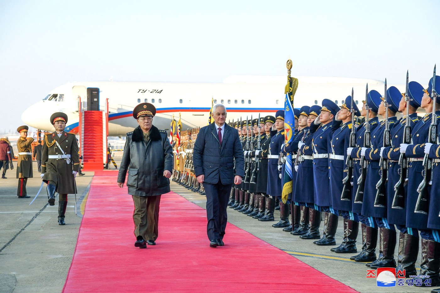 Putin l-a trimis pe ministrul Apărării al Rusiei în Coreea de Nord. Nou „ajutor” în Ucraina? - Foto: Profimedia Images - Imagine cu rol ilustrativ