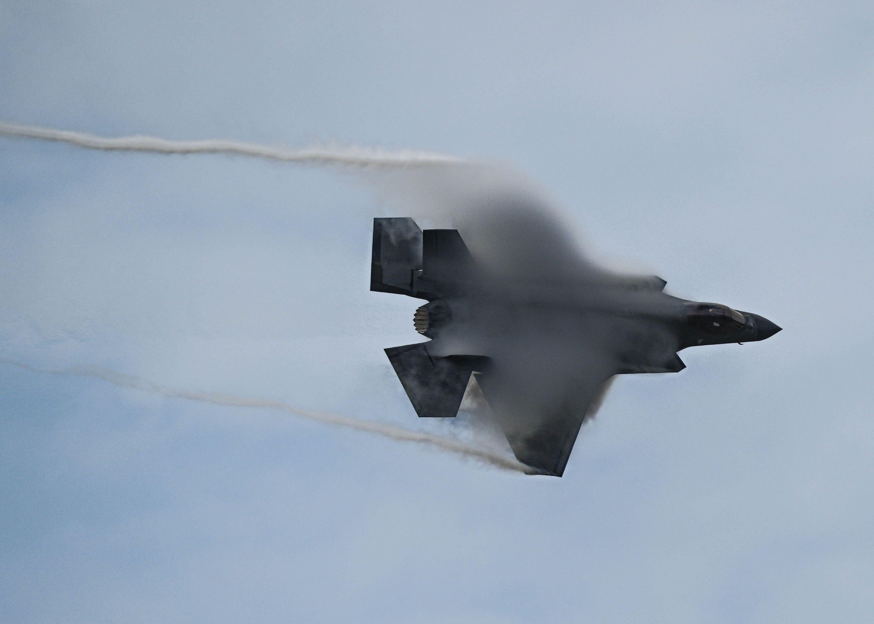 Cumpărăm 32 de avioane de luptă F-35 pentru 6.500.000.000 $, cea mai scumpă achiziție a MApN OFICIAL- Foto: Profimedia images