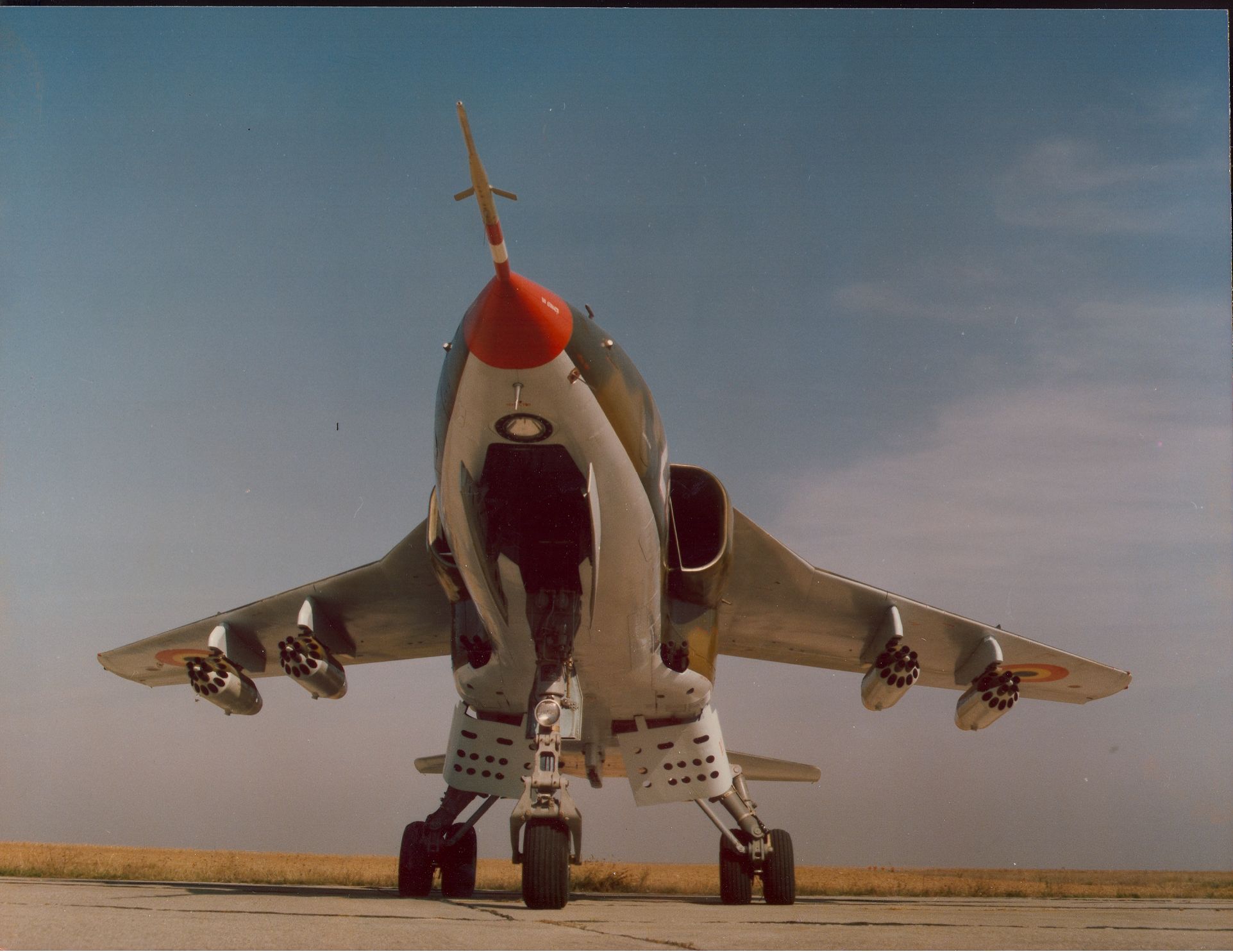 IAR 93 primul avion de luptă cu reacție. Pentru ce misiuni a fost conceput și când a fost retras - FOTO INCAS