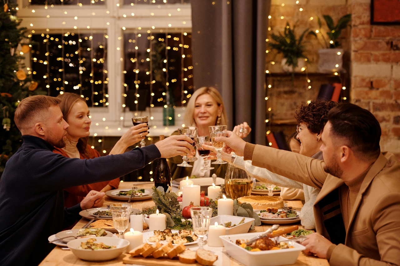 Care sunt cele mai întâlnite superstiții de Revelion - Foto: Pexels/Nicole Michalou (cu rol ilustrativ)