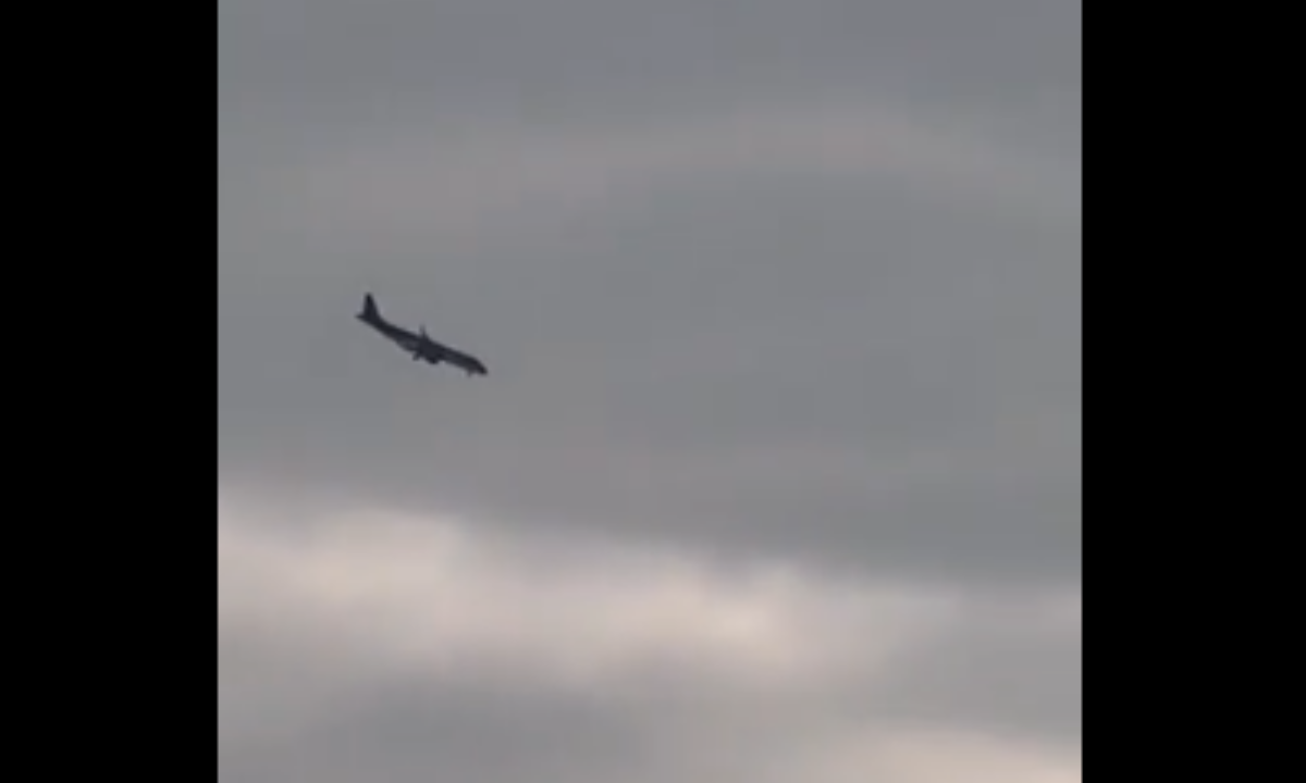 De ce s-ar fi prăbușit avionul companiei Azerbaijan Airlines. Pot apărea oricând astfel de situații Foto; captură video ProTV