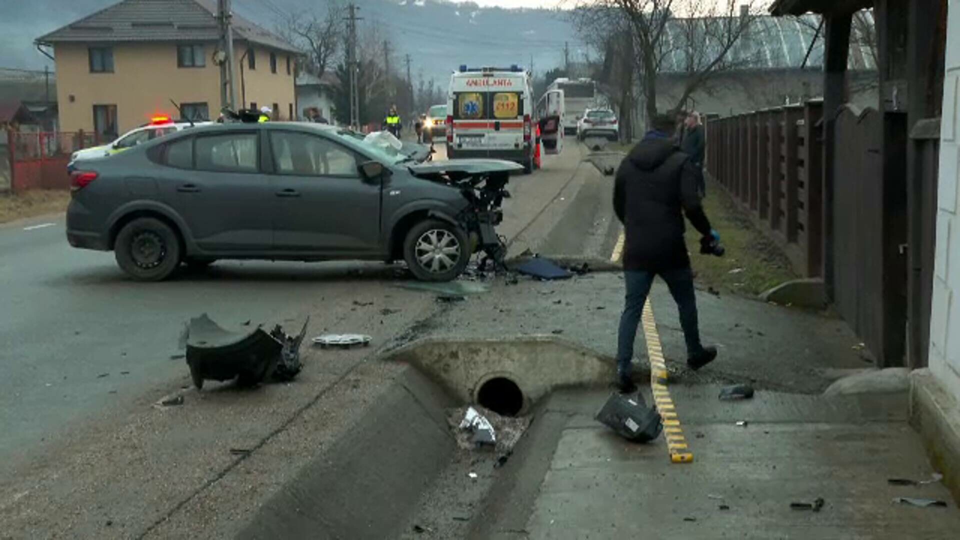 O mașină a anunțat singură la 112 că a avut un accident. Șoferul a murit la scurt timp  - Foto: ISU / imagine cu rol ilustrativ