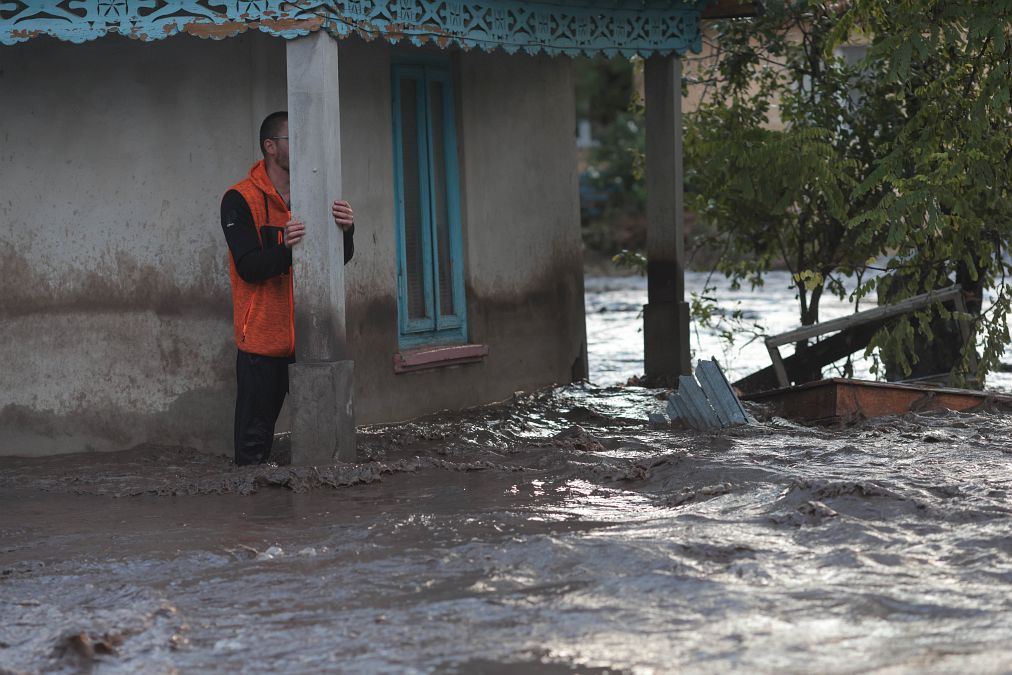 Câte locuinţe asigurate obligatoriu avem acum, în România? Poţi rămâne fără nimic, într-un minut - Foto: INQUAM PHOTOS/George Călin