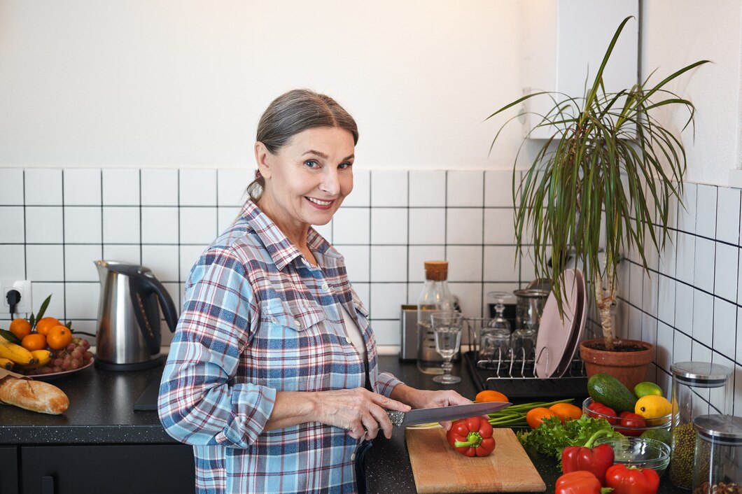 Condimentul din bucătărie care te scapă de colesterol. Bun pentru PENSIONARI. Costă 9 lei din PENSIE - Foto: Freepik.com (imagine cu rol ilustrativ)