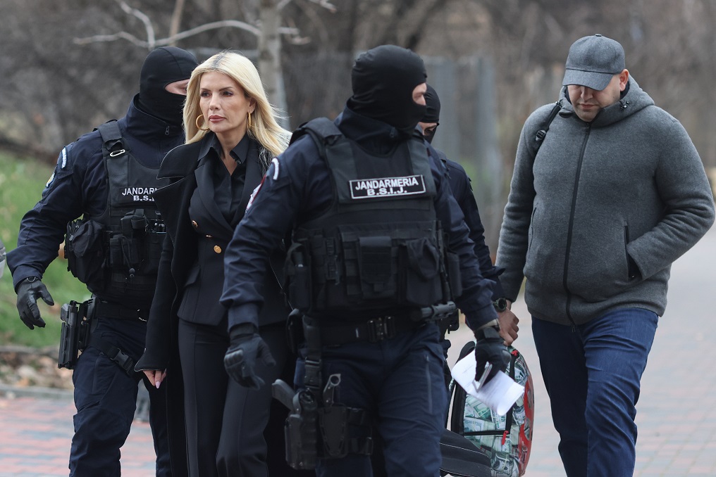 STENOGRAME din dosarul NORDIS: ”Ne trezim la 6 dimineața de când ne-au anunțat că vin de la DIICOT” - Foto: Inquam Photos / George Călin