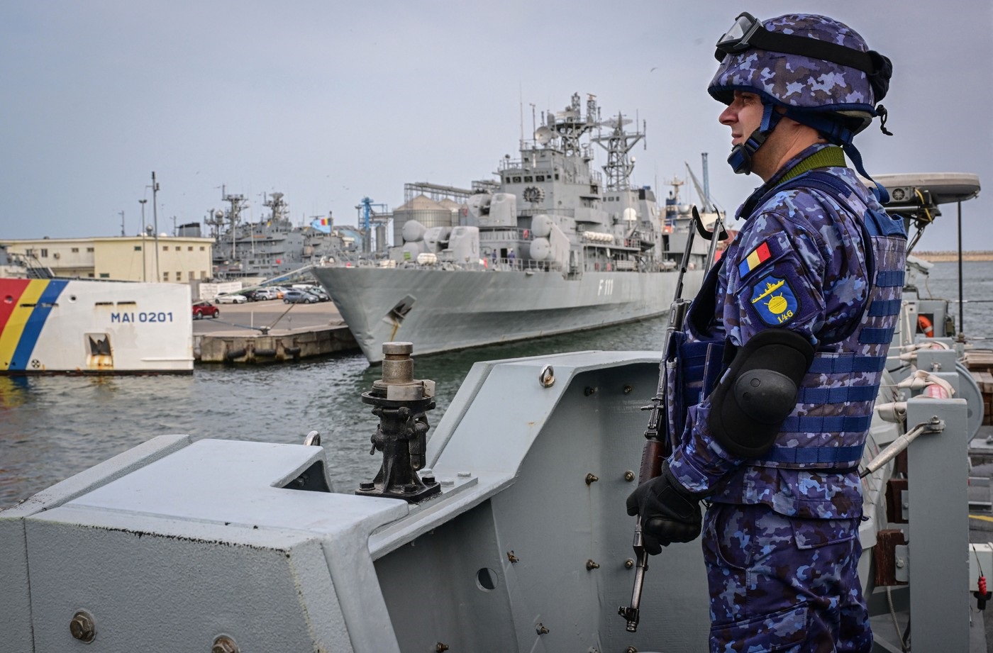 STENOGRAME din dosarul ”Portul Constanța”: ”Să vă fac un cadou…un parfum. Dedesubt e o mulțumire” - Foto: Profimedia Images (rol ilustrativ)