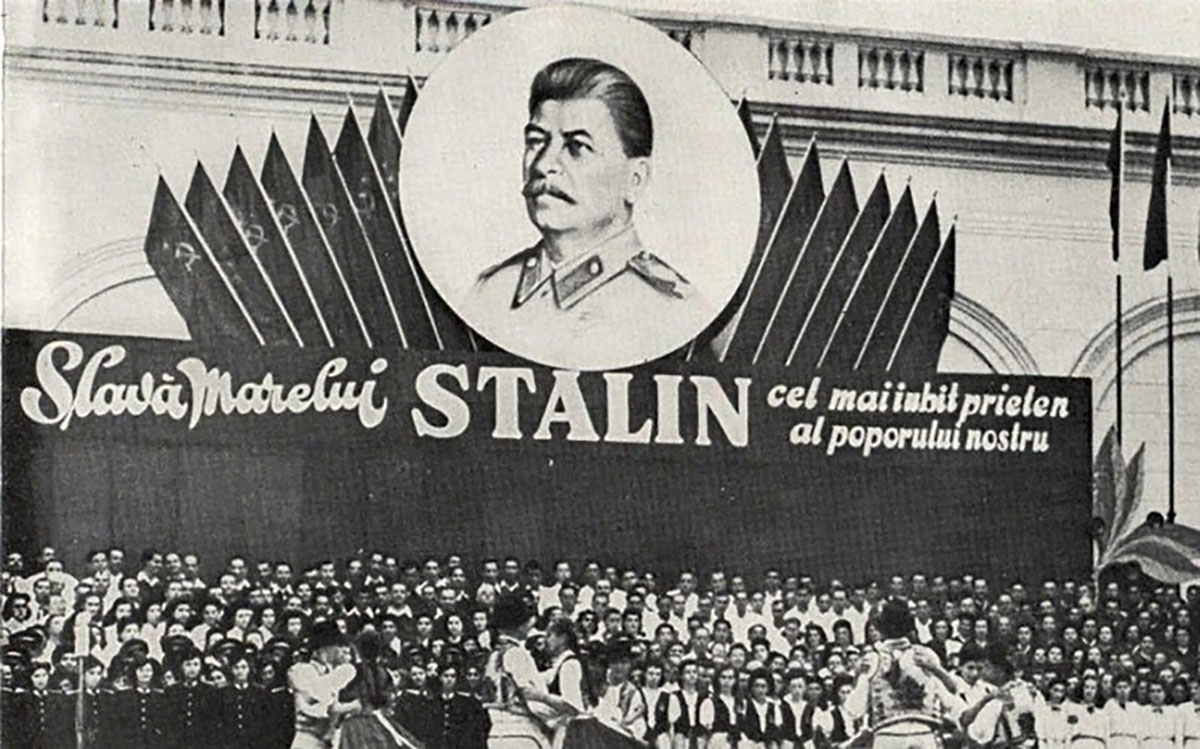 Iosif V. Stalin, propus cetățean de onoare al României
