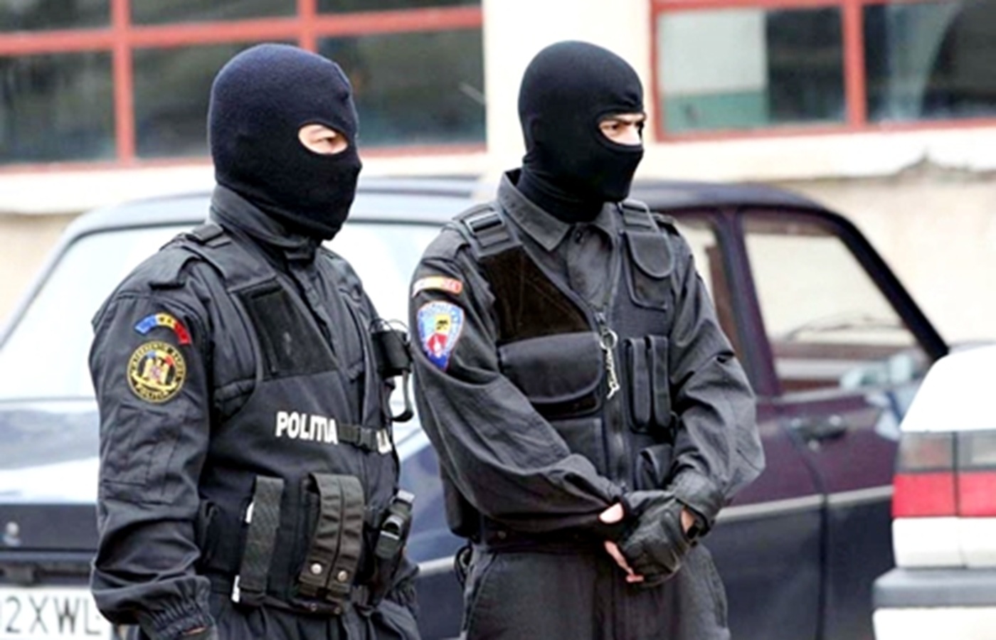Polițiști BOS și-au înregistrat mașinile personale ca autospeciale ca să nu plătească parcarea - Foto: impactpress.ro (Imagine cu rol ilustrativ)