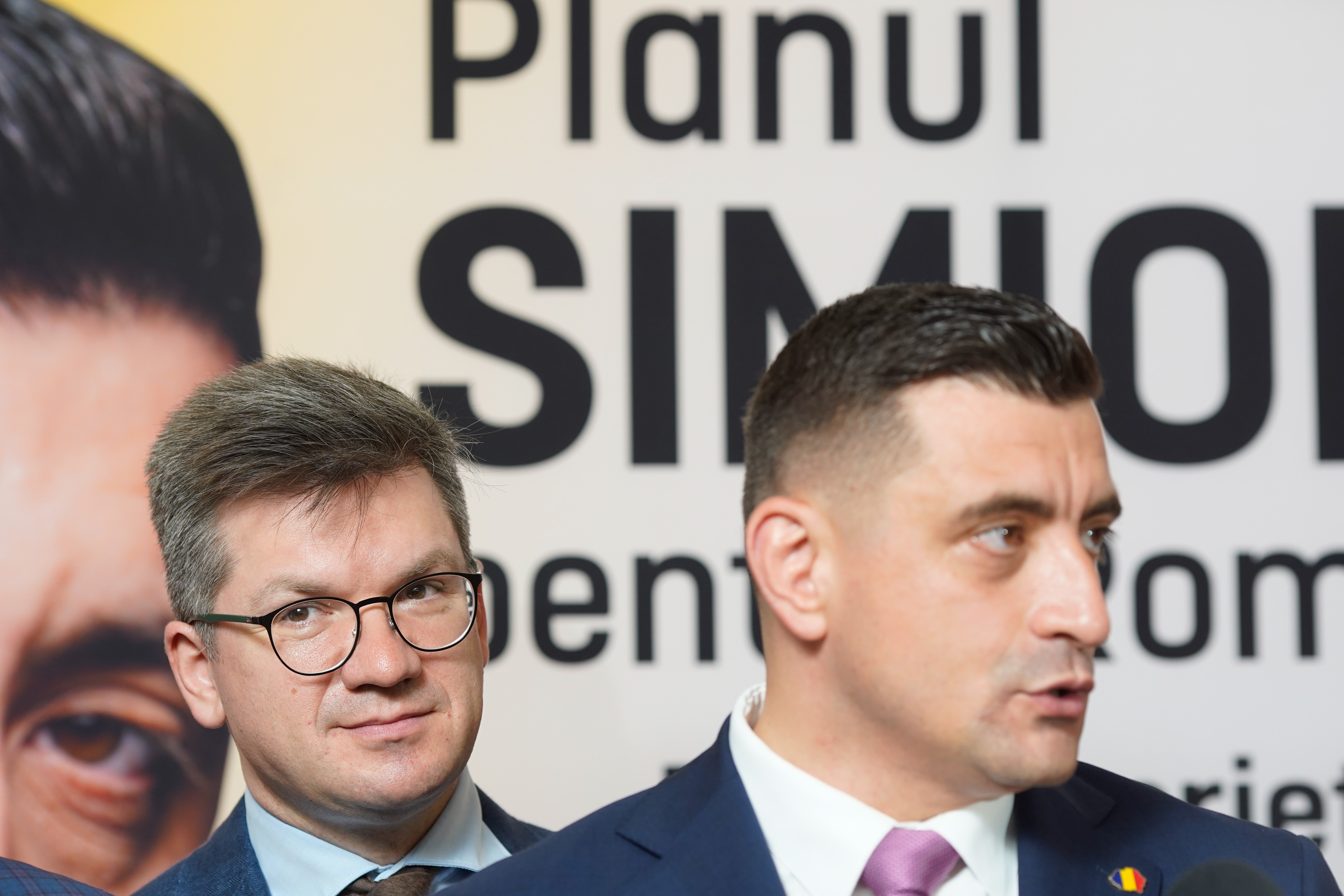 De frica soției? Deputatul AUR Mihail Neamțu își vinde casa părinților care i-o dau spre folosință - Foto: INQUAM PHOTOS / Saul Pop