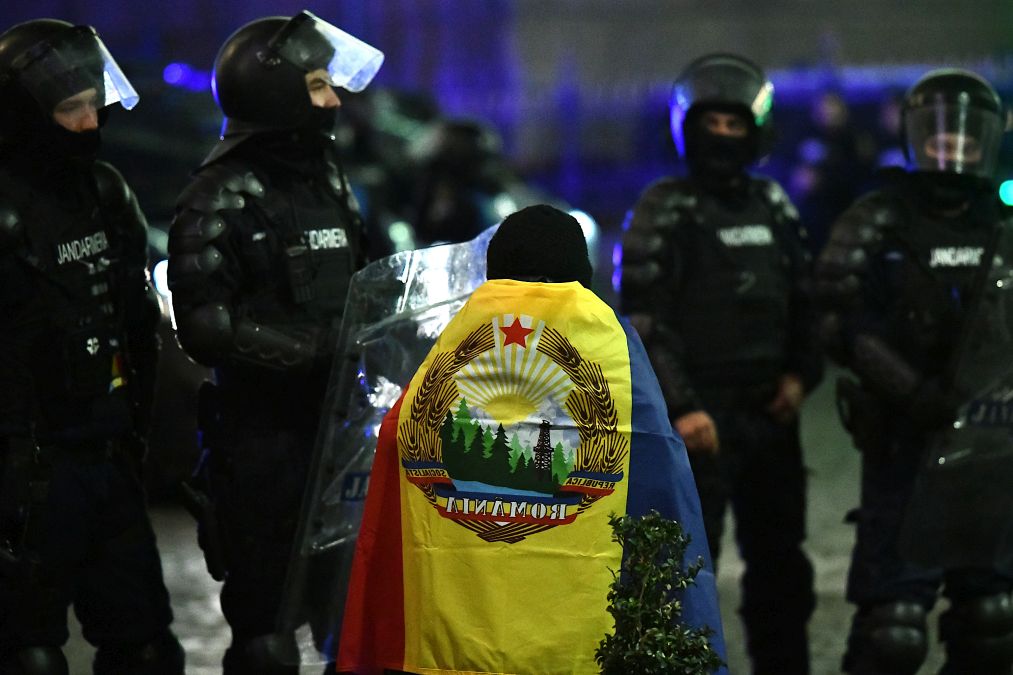 Cinci deputaţi AUR sunt aşteptaţi la Parchet, legat de violenţele de duminică seară - Foto: INQUAM PHOTOS/Eduard Vînătoru