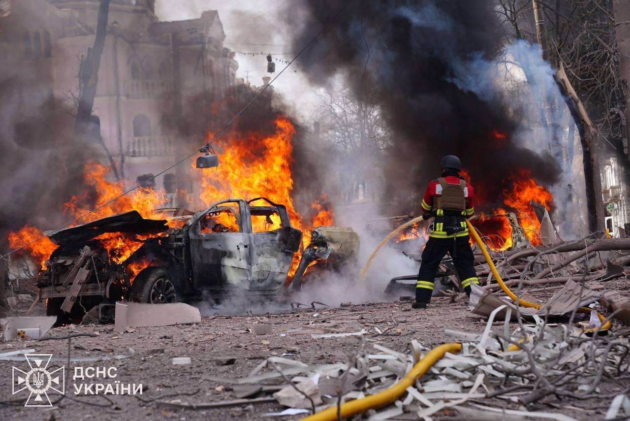 Atac rusesc cu rachete asupra orașul ucrainean Sumî. Cel puțin 20 de oameni au murit - Foto: X / @clashreport