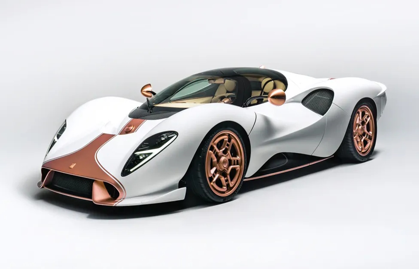 Italienii reînvie un supercar legendar. Motor V8 turbo de 700 de cai și preț de 1.600.000 € - Foto: topgear.com