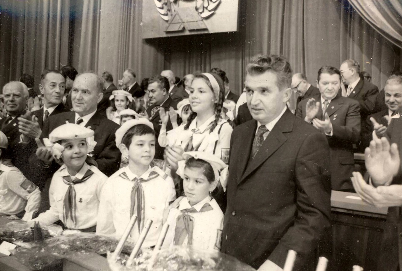 Cine sunt decrețeii ce vor face pensia aproape imposibil de plătit - Foto: Fototeca online a comunismului românesc - cota 6/1974