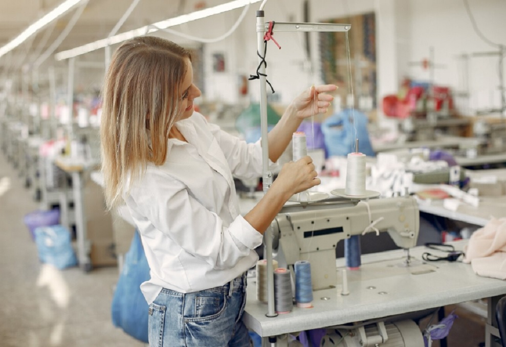 Probleme în industria textilă. Un cunoscut brand a dat faliment. Firma are datorii de 1.300.000 € - Foto: freepik (rol ilustrativ)