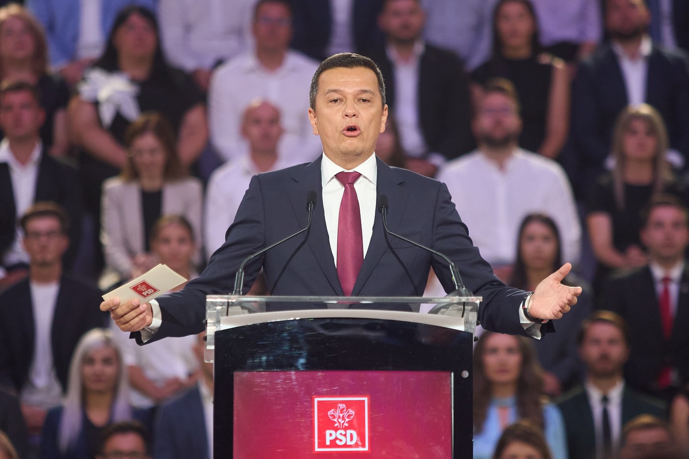 Ședință decisivă la PSD. 5.000 de social-democrați hotărăsc dacă intră la guvernare - Foto: Profimedia Images