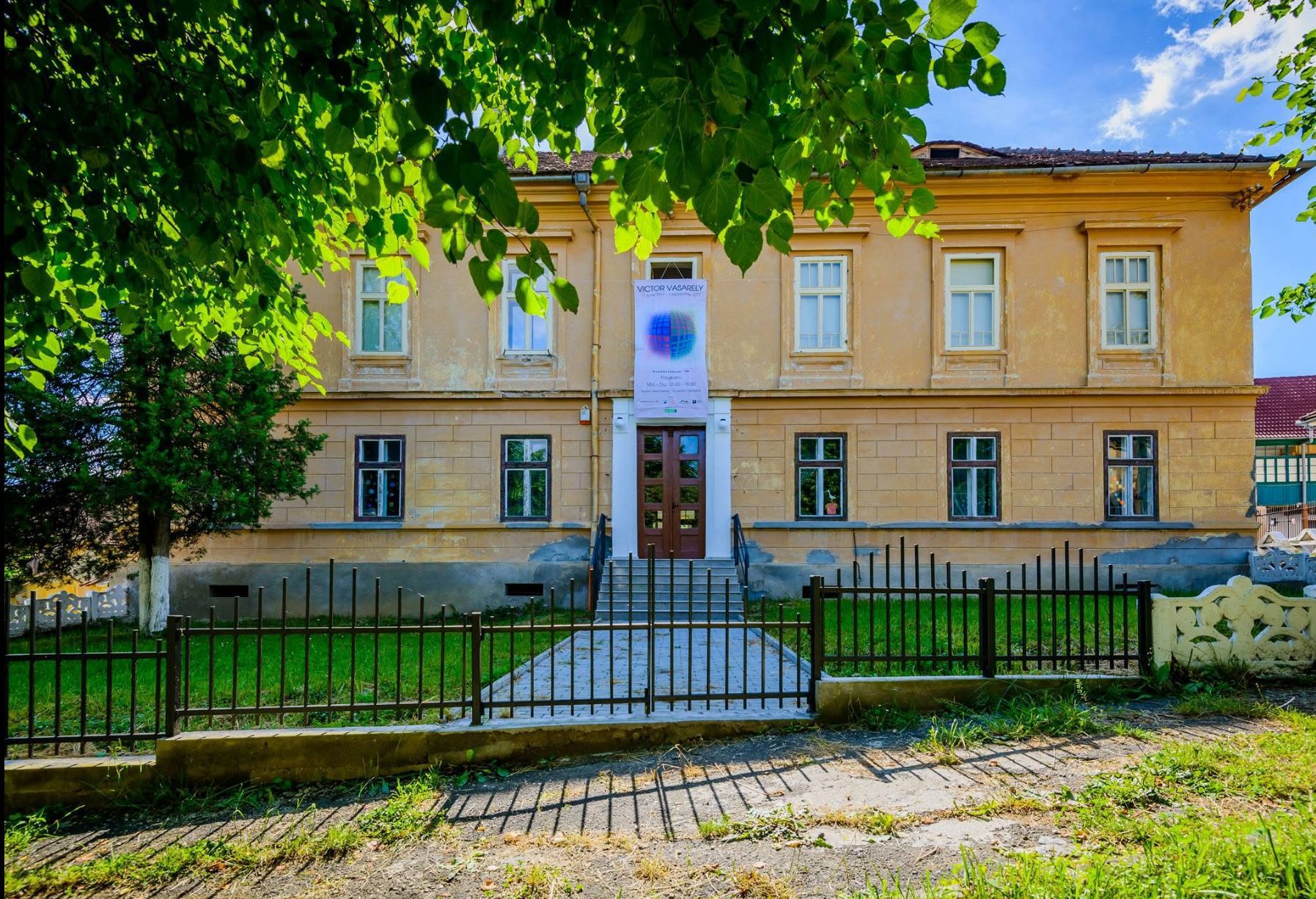 Furtul de artă al secolului, în România. Tablouri de 2.800.000 € „dispărute” de la Cisnădioara - Foto: Facebook / Kunsthaus 7 B
