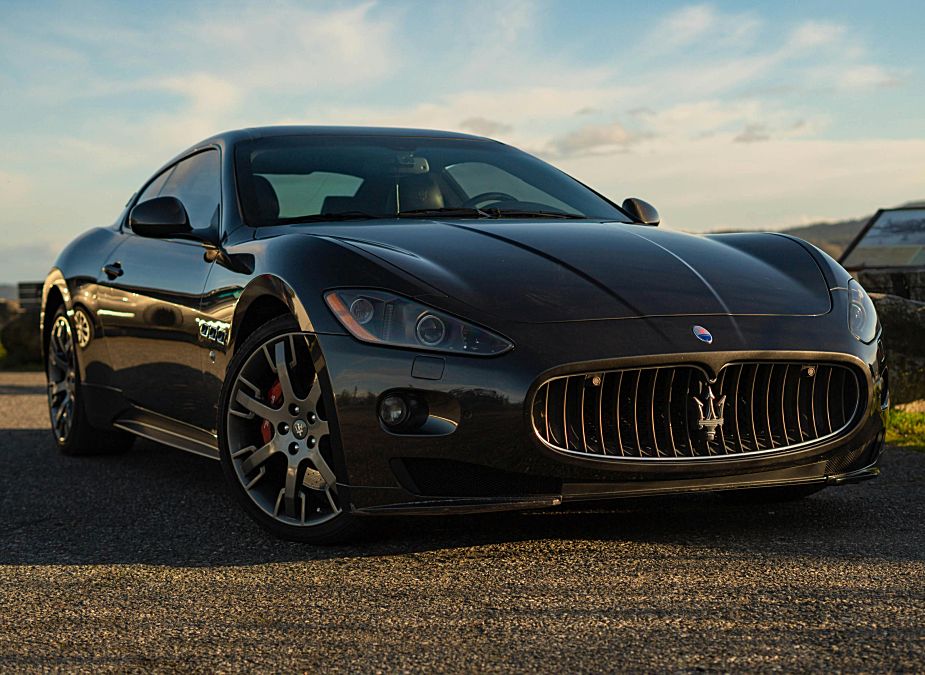 Producătorul auto Stellantis susține că tarifele lui Trump l-au costat 300 de milioane de euro - Foto: Pexels/Nicholas Espinosa