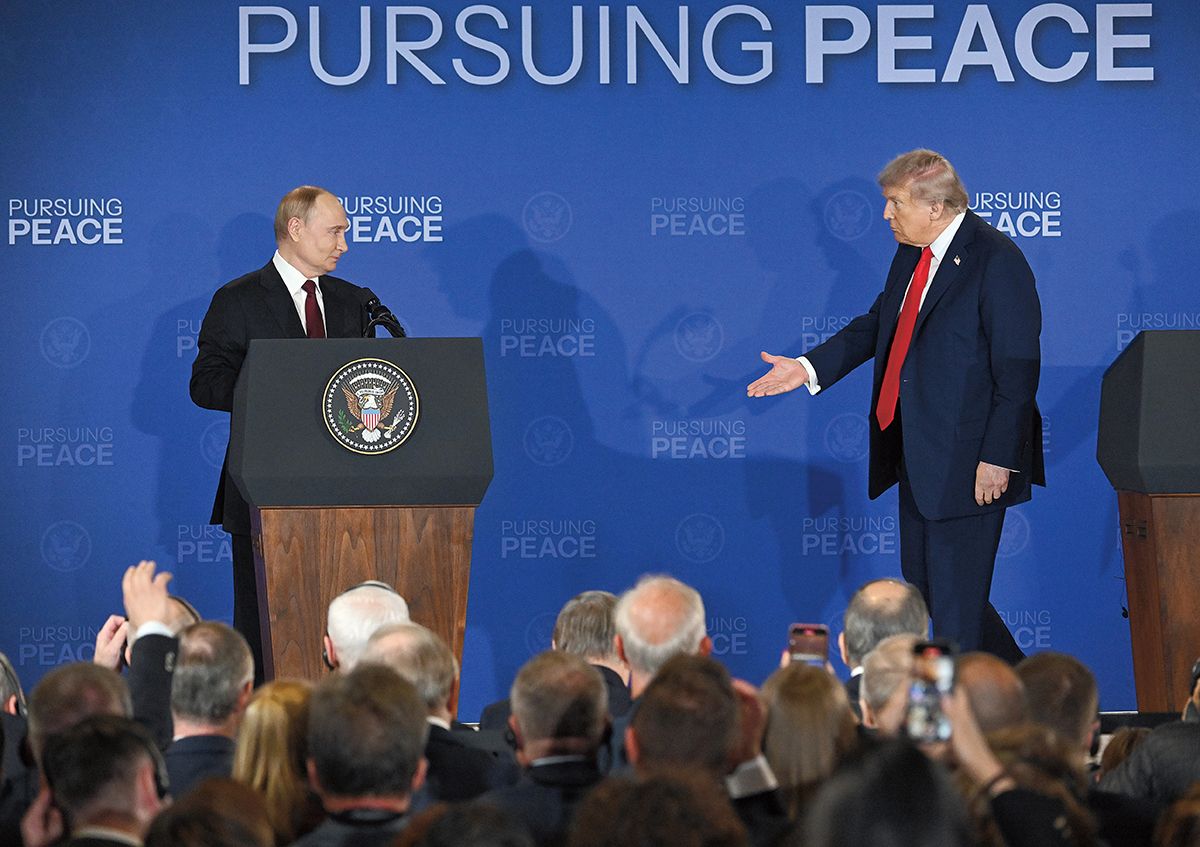 Vladimir Putin și Donald Trump la întâlnirea din Alaska - Foto: Profimedia Images