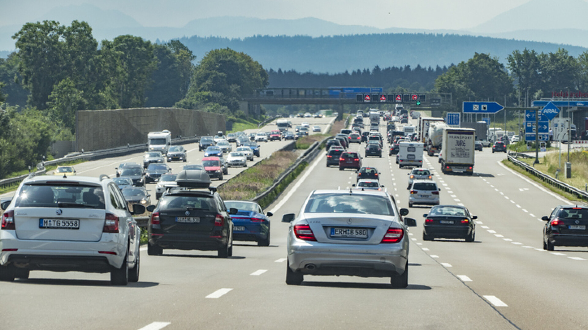 Un român a avut parte de probleme după ce și-a uitat soția într-o parcare din Germania. A mers 70 km Foto: iStock (fotografie cu caracter ilustrativ)