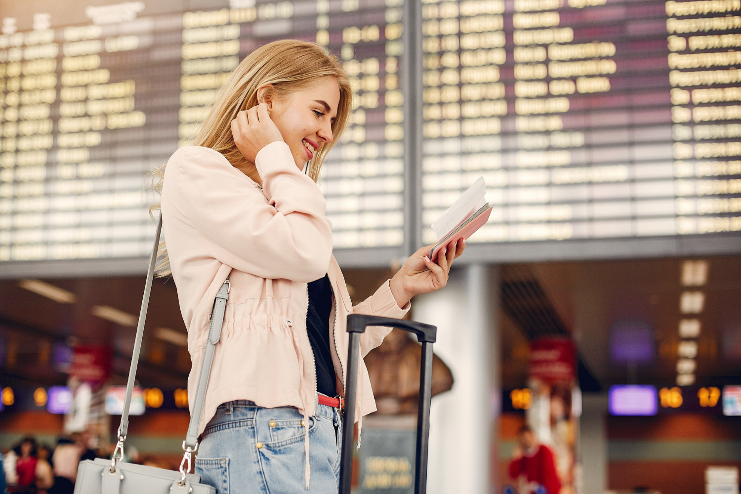 Primul aeroport din țară care elimină restricțiile de volum pentru recipientele cu lichide. De când - Foto: Freepik (Imagine cu rol ilustrativ)