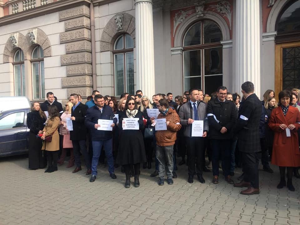 Protestul magistraților din Cluj, Foto: Cristi Danileț/Facebook